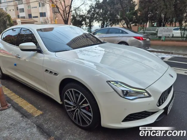Maserati Quattroporte, 2019, 60 000 км