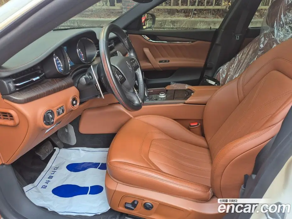 Maserati Quattroporte 2019 3.0 автомат (гидро), фото 13