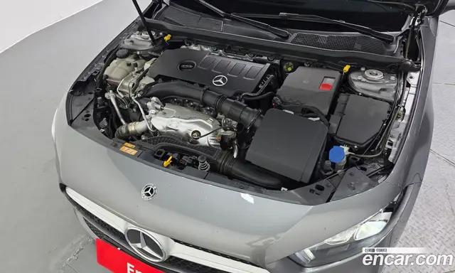 Mercedes-Benz A-Class 2020 2.0 автомат (гидро), миниатюра 6