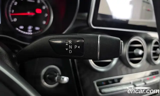 Mercedes-Benz C-Class 2016 2.0 автомат (гидро), миниатюра 9