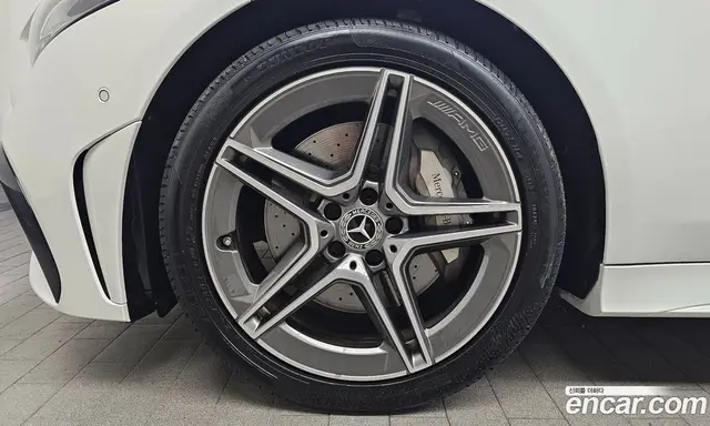 Mercedes-Benz CLS-Class 2022 2.0 автомат (гидро), миниатюра 5