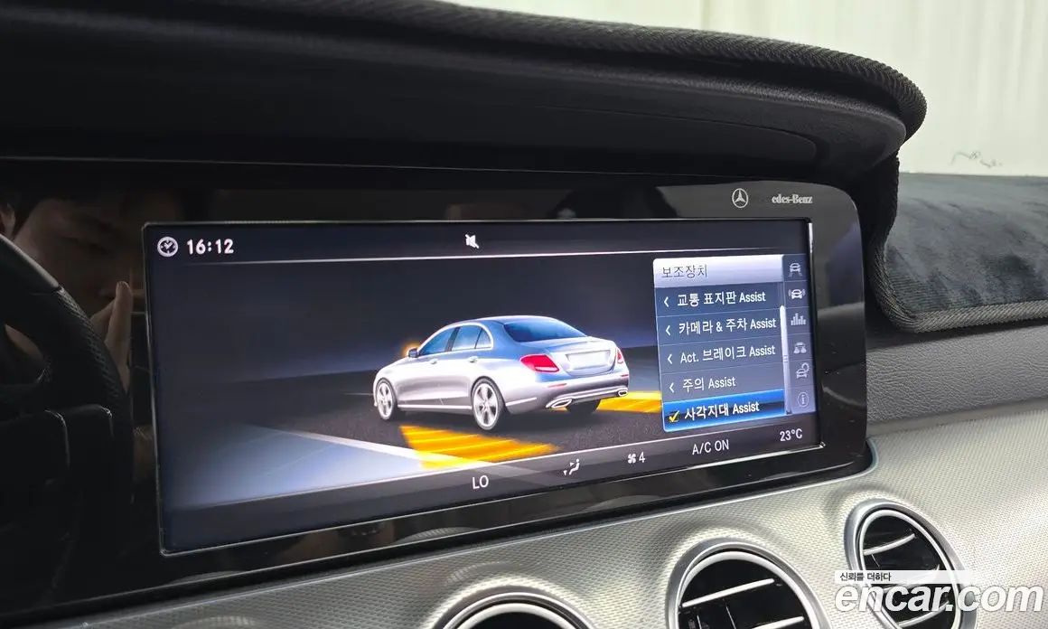 Mercedes-Benz E-Class 2018 2.0 автомат (гидро), фото 16