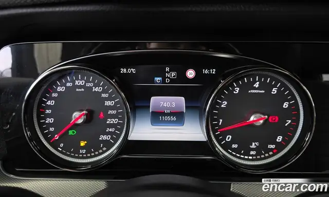 Mercedes-Benz E-Class 2018 2.0 автомат (гидро), миниатюра 8