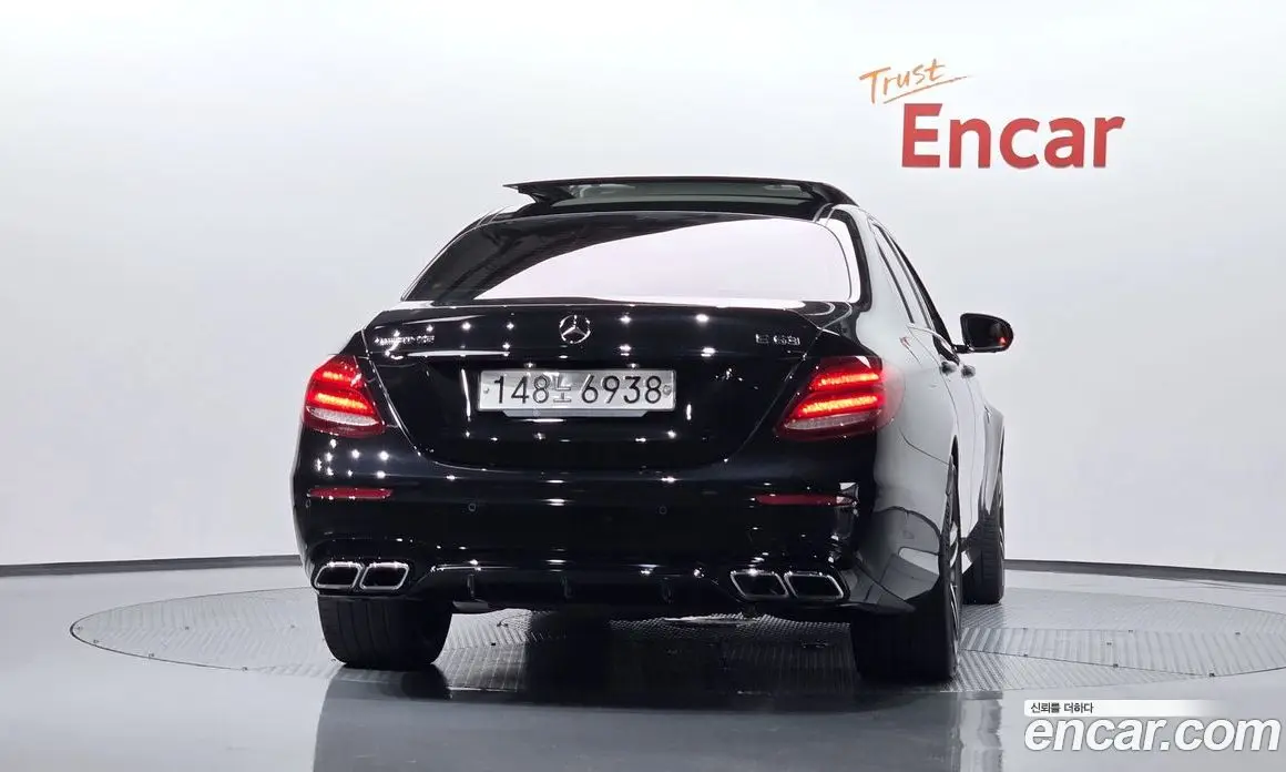 Mercedes-Benz E-Class 2019 4.0 автомат (гидро), фото 3