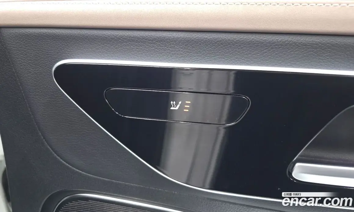 Mercedes-Benz EQE 2023 0.3 автомат (гидро), фото 19