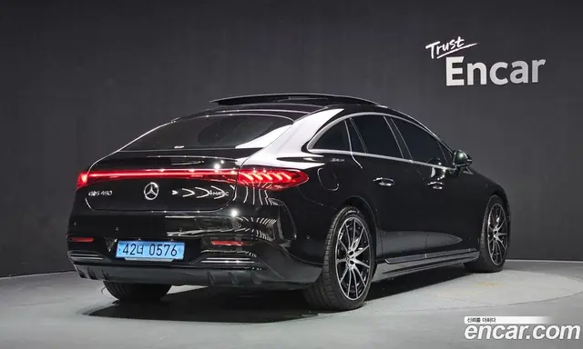 Mercedes-Benz EQS 2023 0.3 автомат (гидро), миниатюра 2