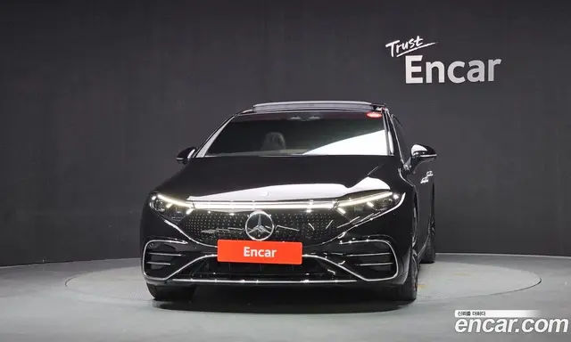 Mercedes-Benz EQS 2023 0.3 автомат (гидро), миниатюра 3
