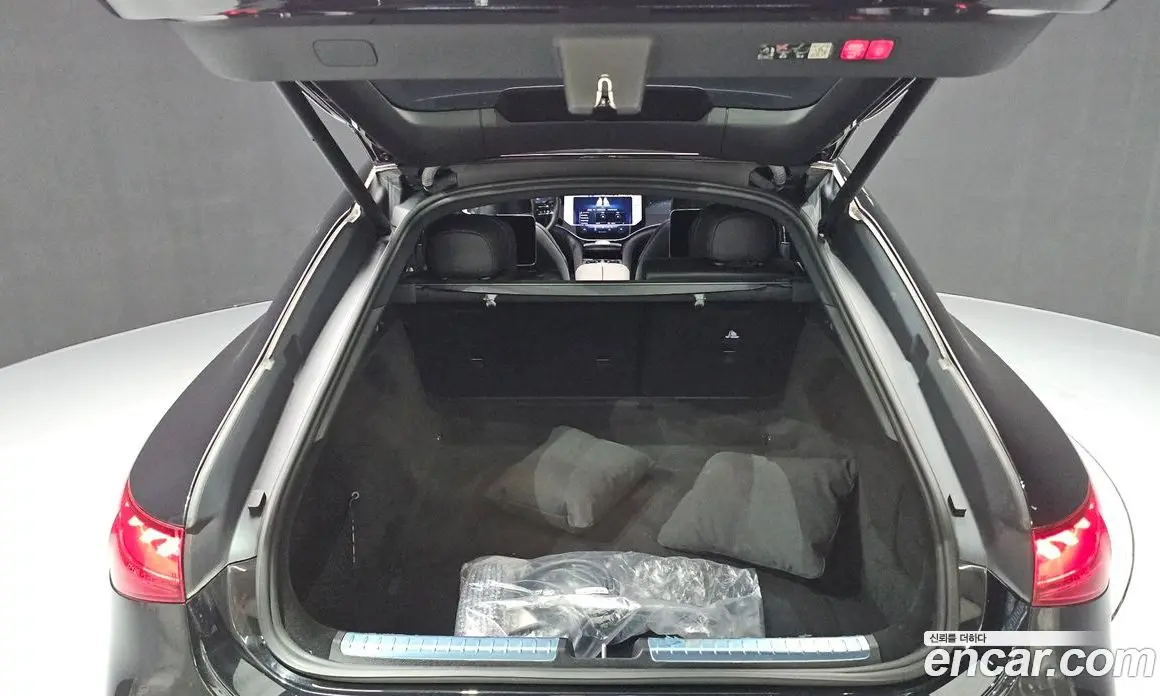 Mercedes-Benz EQS 2023 0.3 автомат (гидро), фото 30