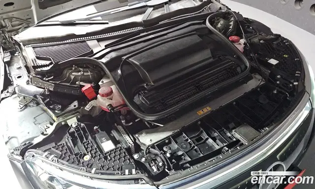 Mercedes-Benz EQS 2023 0.3 автомат (гидро), миниатюра 6