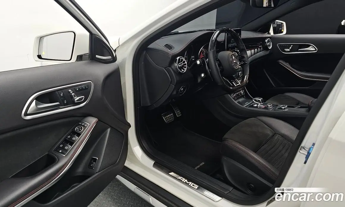 Mercedes-Benz GLA-Class 2019 2.0 автомат (гидро), фото 17