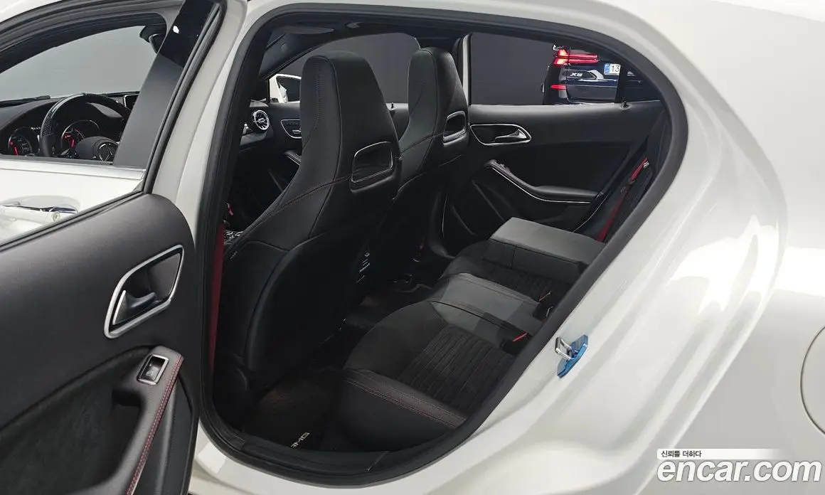 Mercedes-Benz GLA-Class 2019 2.0 автомат (гидро), фото 18