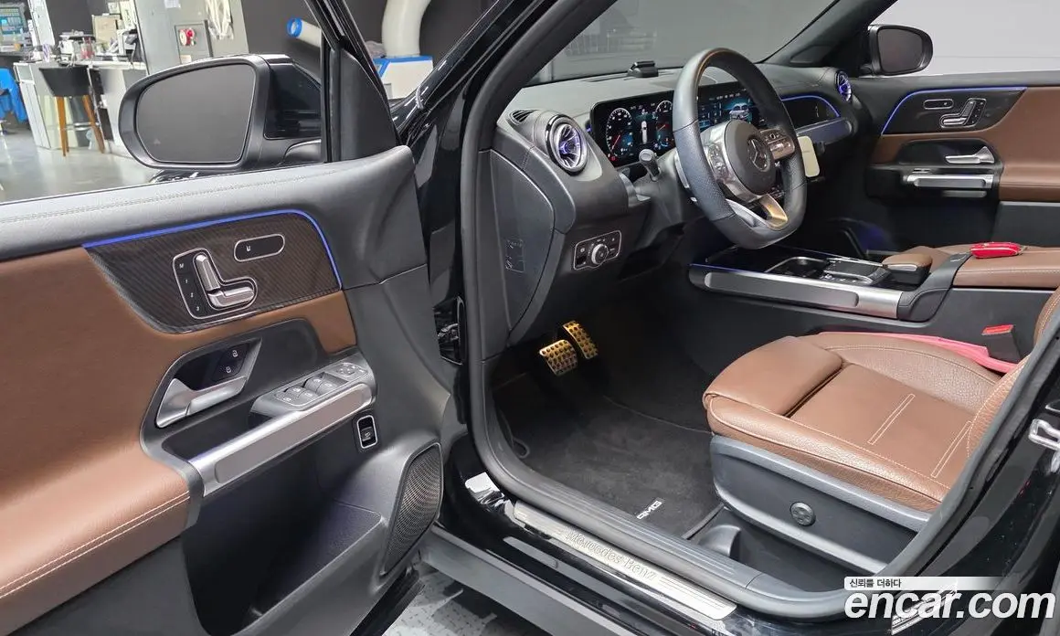 Mercedes-Benz GLB-Class 2023 2.0 автомат (гидро), фото 13