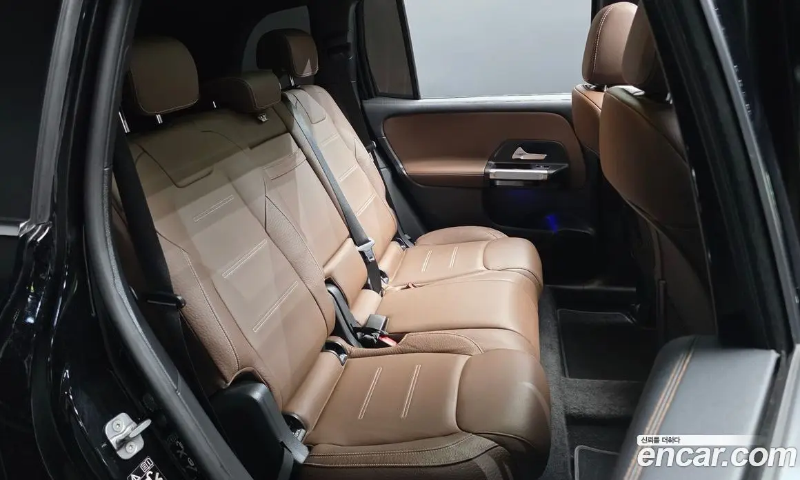 Mercedes-Benz GLB-Class 2023 2.0 автомат (гидро), фото 17