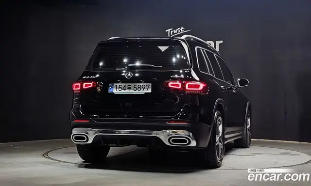 Mercedes-Benz GLB-Class 2023 2.0 автомат (гидро), миниатюра 4