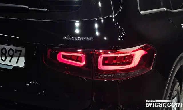 Mercedes-Benz GLB-Class 2023 2.0 автомат (гидро), миниатюра 9