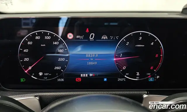 Mercedes-Benz GLB-Class 2024 1.9 автомат (гидро), миниатюра 11