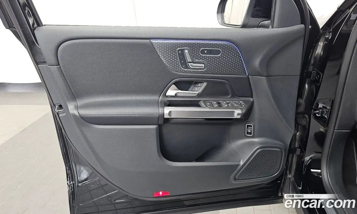 Mercedes-Benz GLB-Class 2024 1.9 автомат (гидро), фото 14
