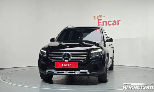 Mercedes-Benz GLB-Class 2024 1.9 автомат (гидро), миниатюра 3