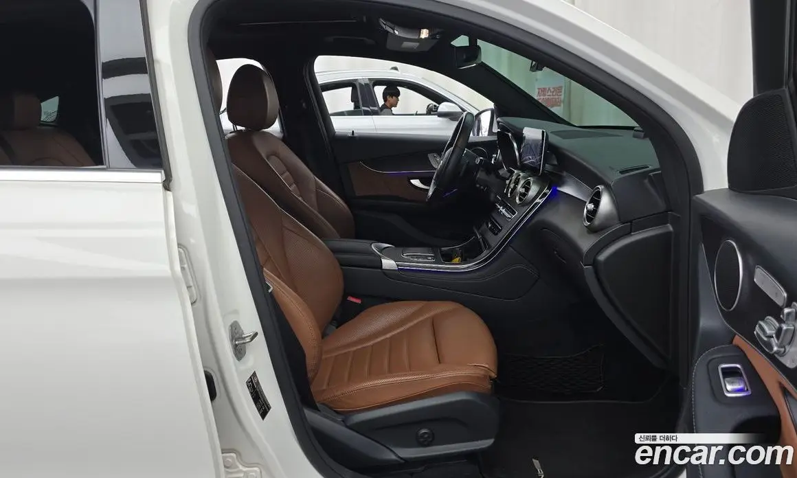 Mercedes-Benz GLC-Class 2020 2.0 автомат (гидро), фото 16