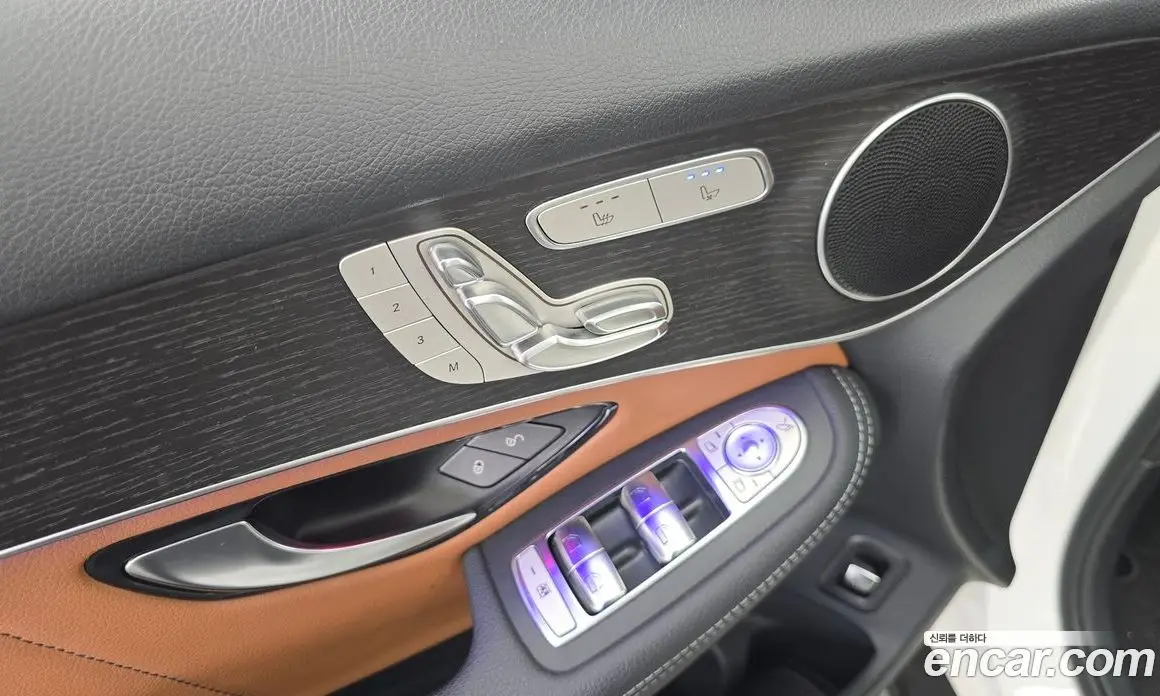Mercedes-Benz GLC-Class 2020 2.0 автомат (гидро), фото 28