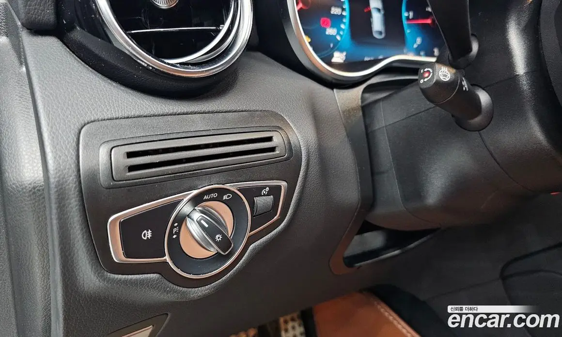 Mercedes-Benz GLC-Class 2022 1.9 автомат (гидро), фото 19