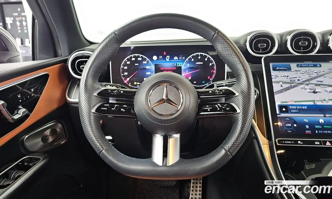 Mercedes-Benz GLC-Class 2024 2.0 автомат (гидро), фото 19