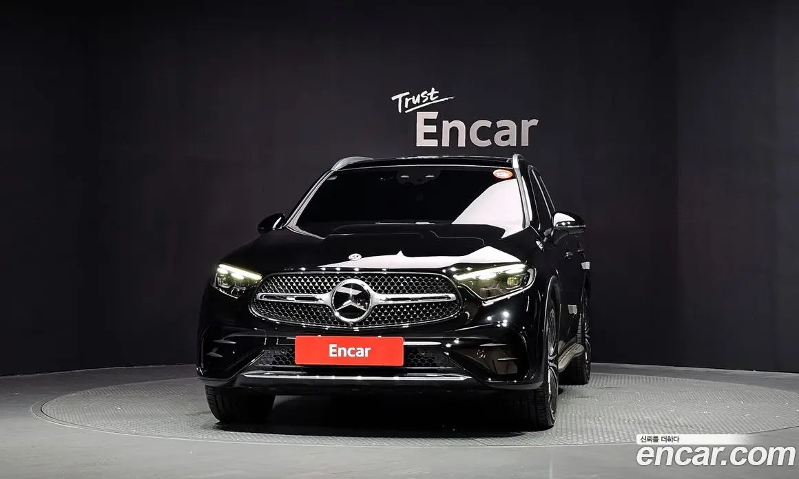 Mercedes-Benz GLC-Class 2024 2.0 автомат (гидро), фото 3