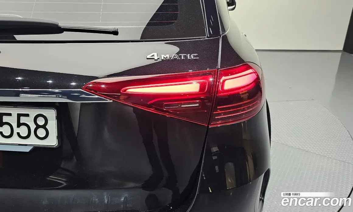 Mercedes-Benz GLE-Class 2023 3.0 автомат (гидро), фото 8