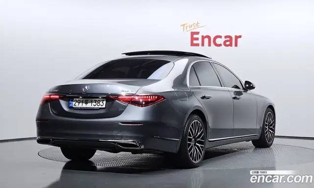 Mercedes-Benz S-Class 2022 4.0 автомат (гидро), миниатюра 2