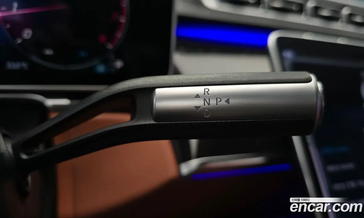Mercedes-Benz S-Class 2022 4.0 автомат (гидро), фото 12