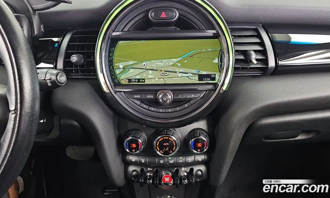Mini Cooper 2015 1.5 автомат (гидро), фото 14