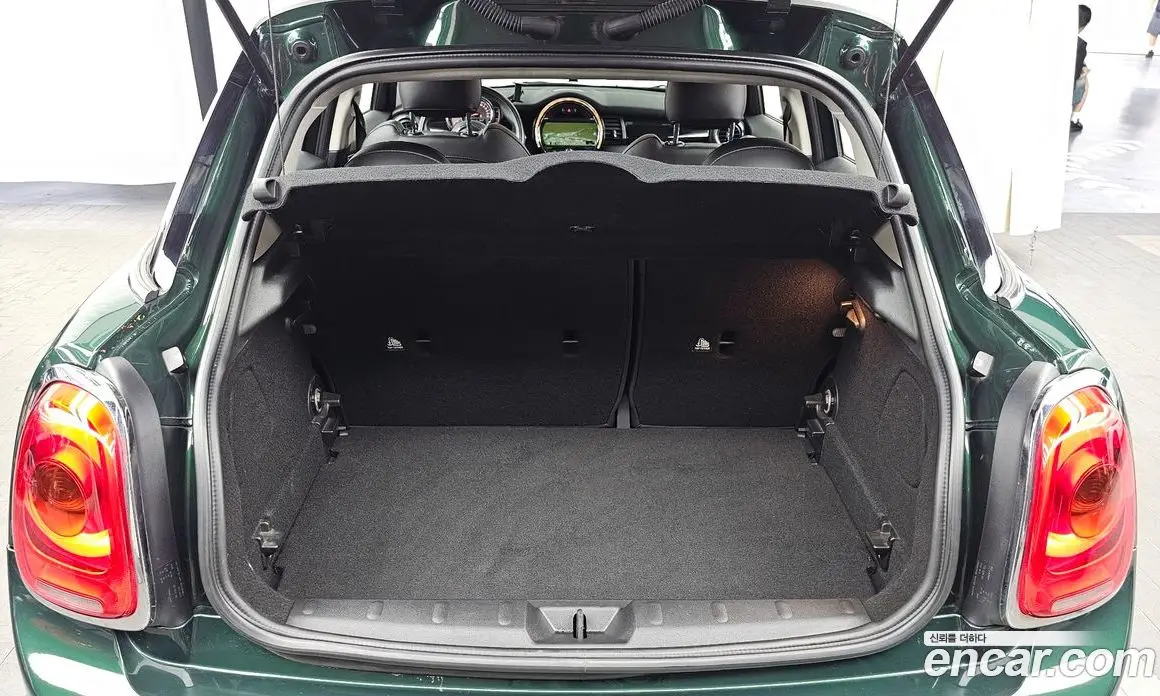 Mini Cooper 2015 1.5 автомат (гидро), фото 20