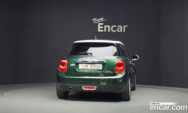 Mini Cooper 2015 1.5 автомат (гидро), миниатюра 4