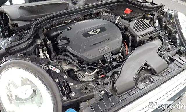 Mini Cooper 2015 1.5 автомат (гидро), миниатюра 6