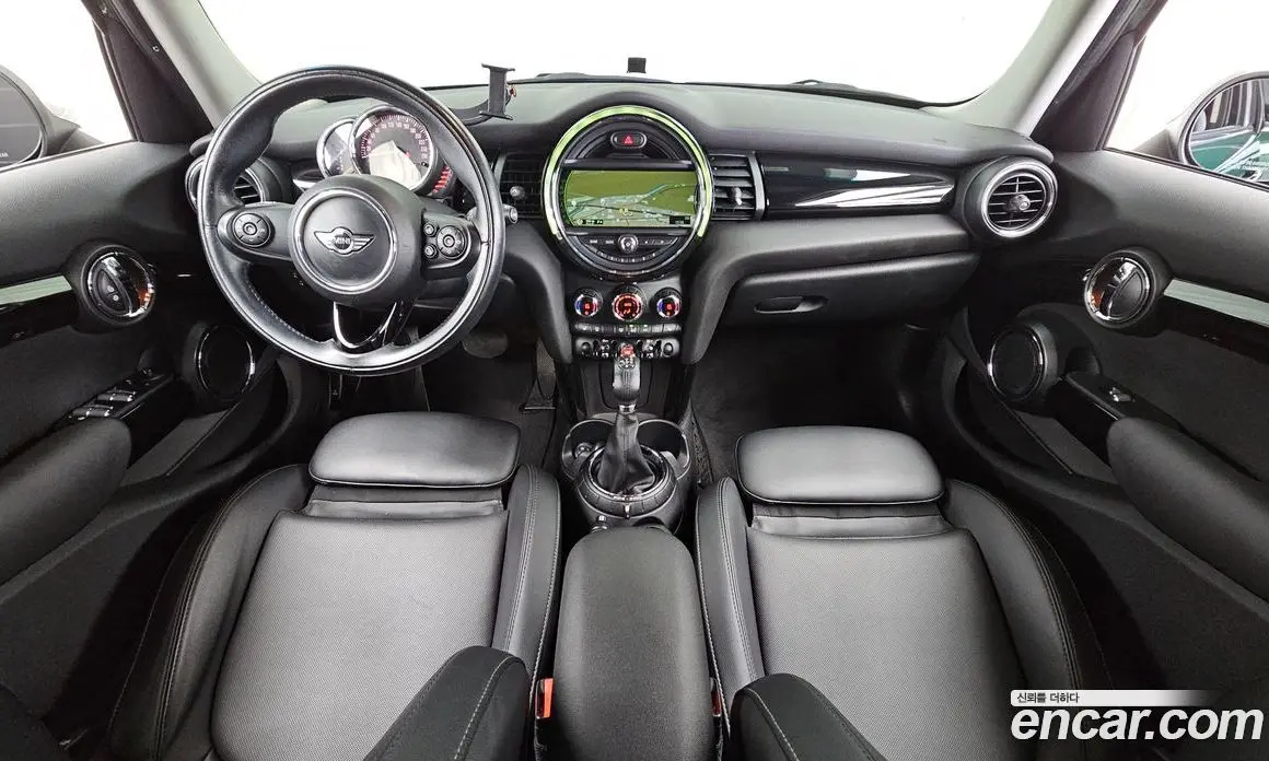 Mini Cooper 2015 1.5 автомат (гидро), фото 7