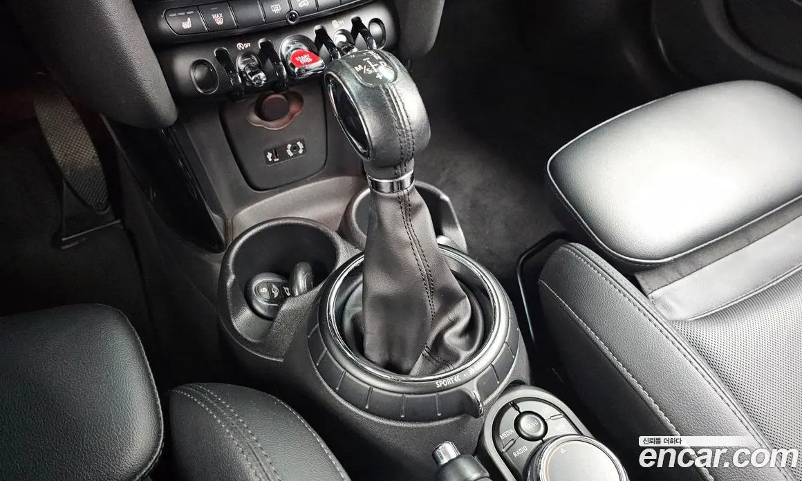 Mini Cooper 2015 1.5 автомат (гидро), фото 9