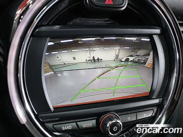 Mini Cooper 2015 1.5 автомат (гидро), миниатюра 6