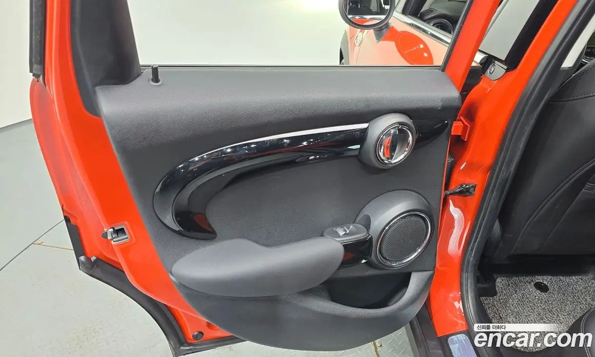 Mini Cooper 2018 2.0 автомат (гидро), фото 15
