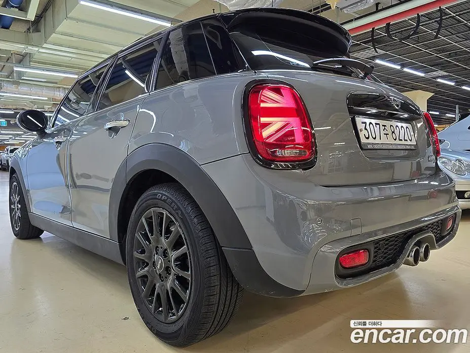 Mini Cooper 2020 2.0 автомат (гидро), фото 3