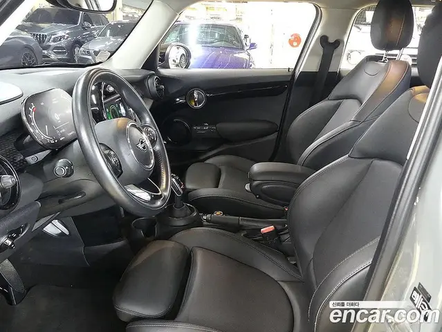 Mini Cooper 2020 2.0 автомат (гидро), миниатюра 7