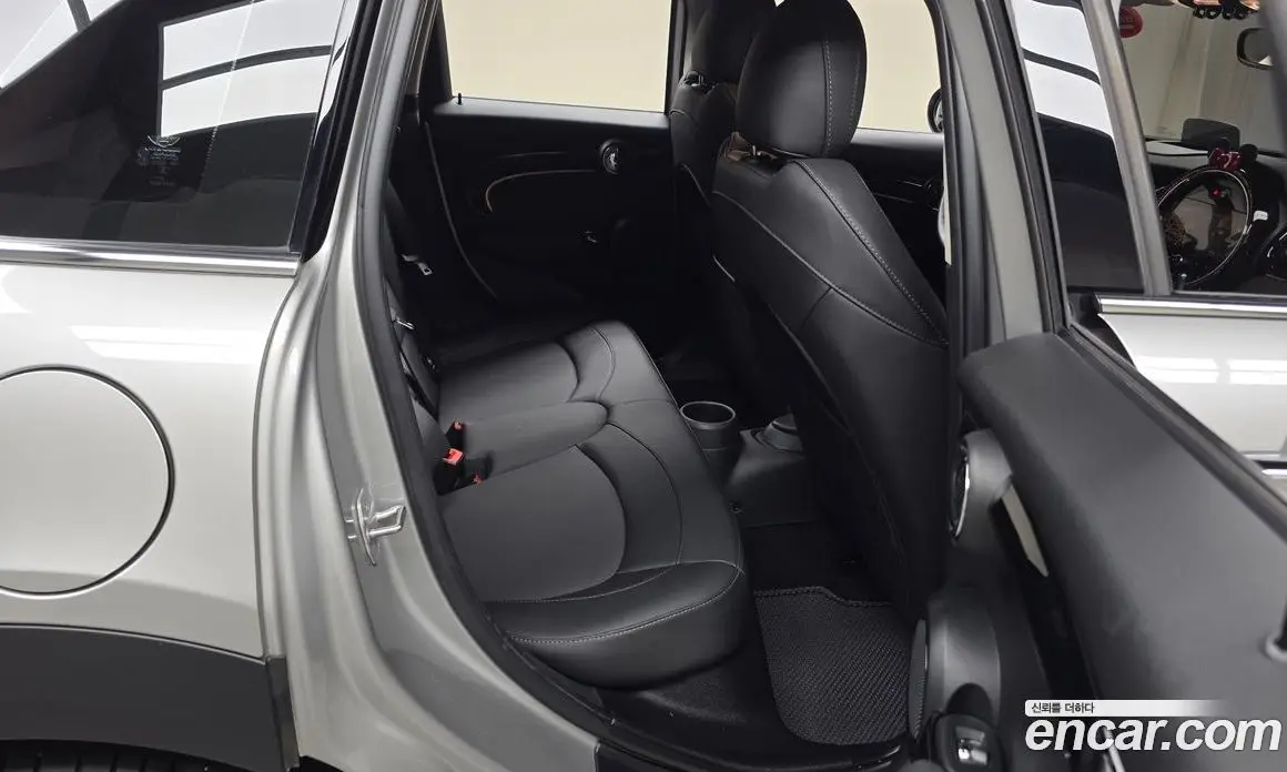 Mini Cooper 2024 1.5 автомат (гидро), фото 17