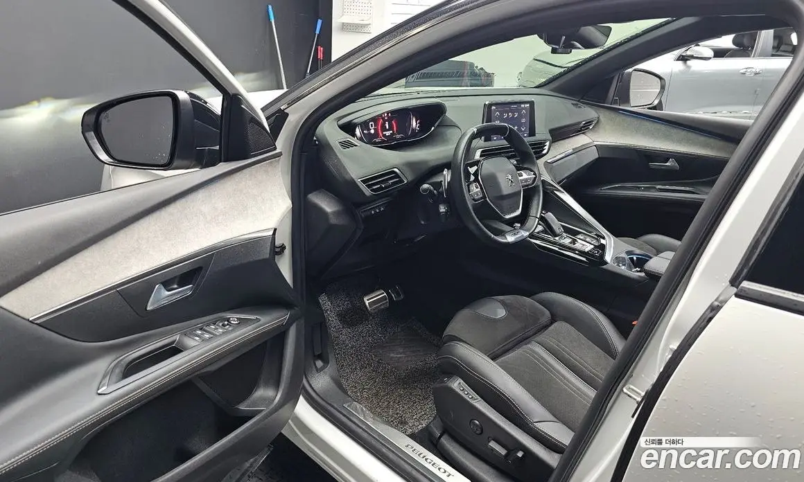 Peugeot 3008 2022 1.5 автомат (гидро), фото 13