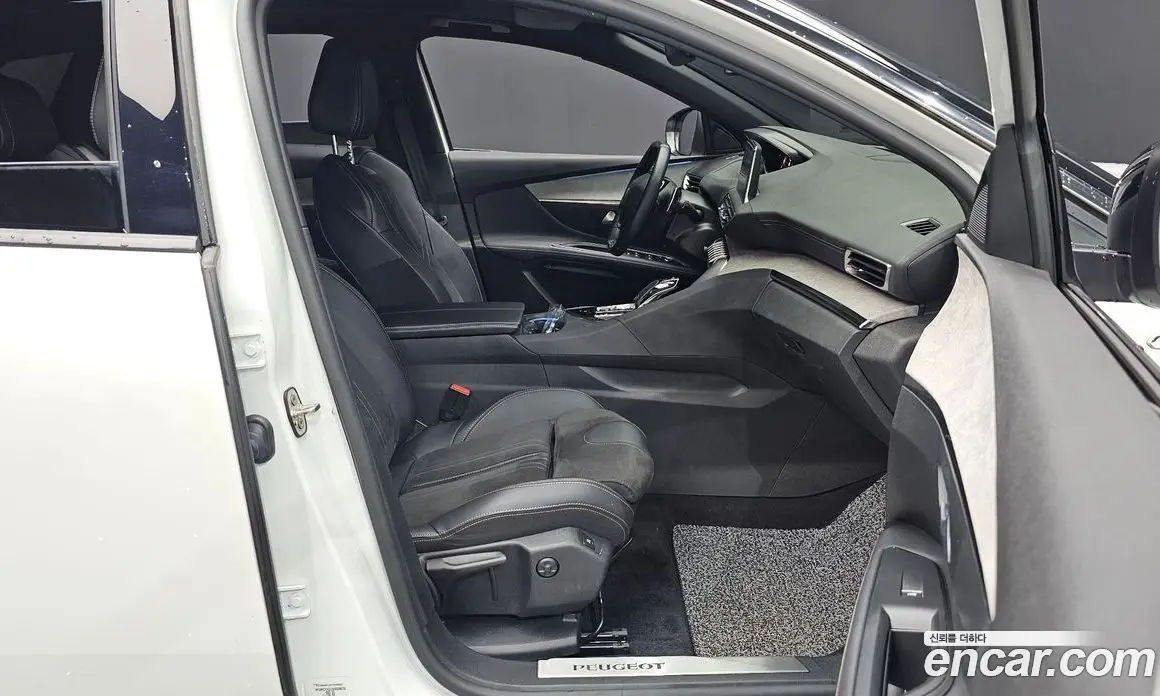 Peugeot 3008 2022 1.5 автомат (гидро), фото 16
