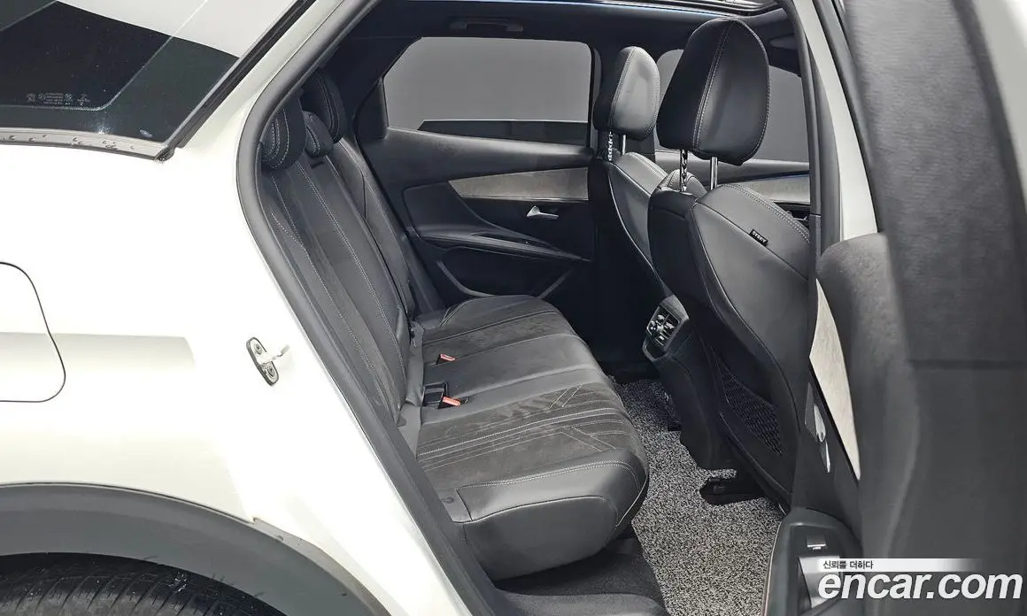 Peugeot 3008 2022 1.5 автомат (гидро), фото 17