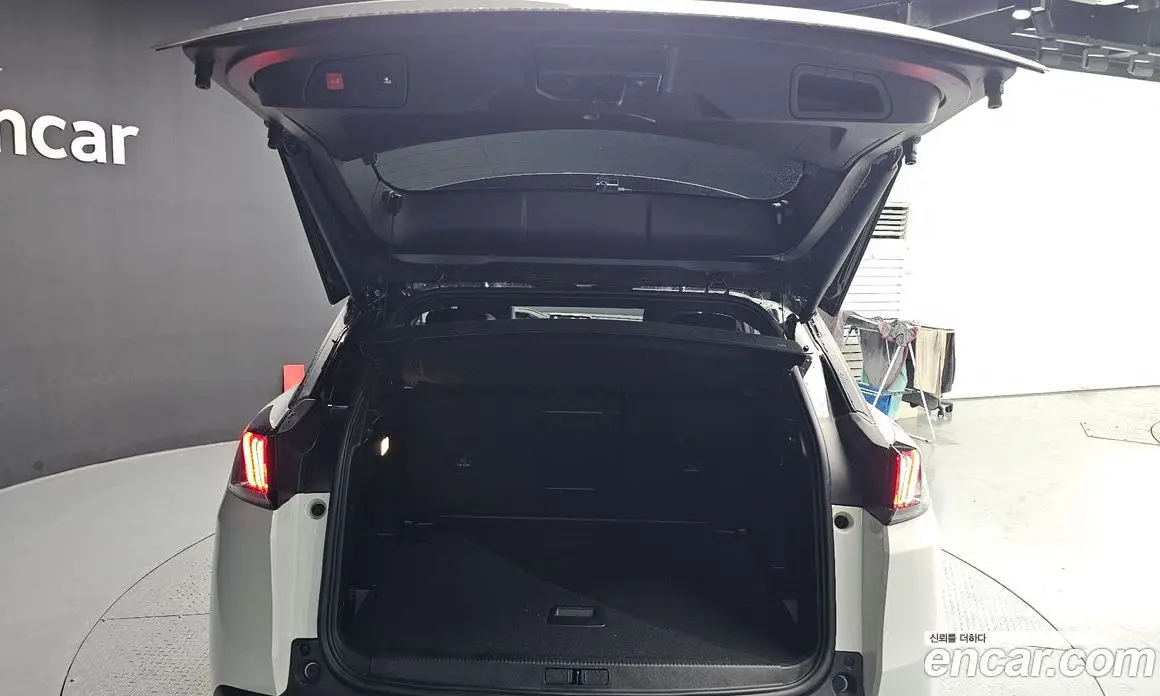 Peugeot 3008 2022 1.5 автомат (гидро), фото 26