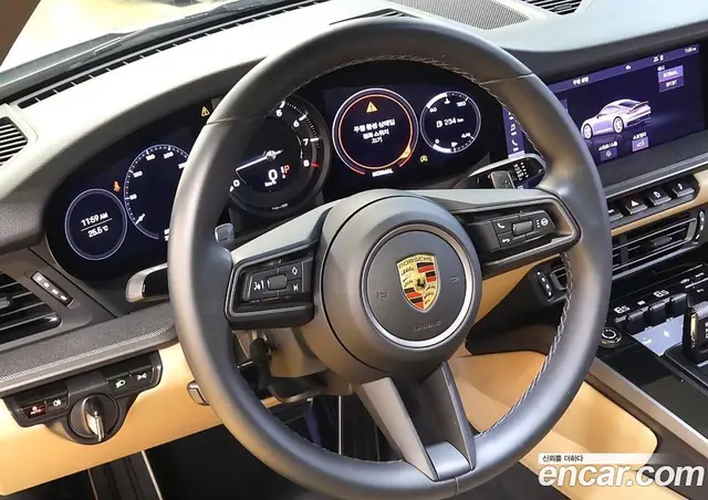 Porsche 911 2021 3.0 автомат (гидро), миниатюра 11