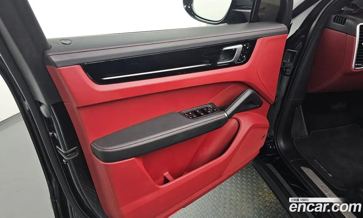 Porsche Cayenne 2019 3.0 автомат (гидро), фото 14