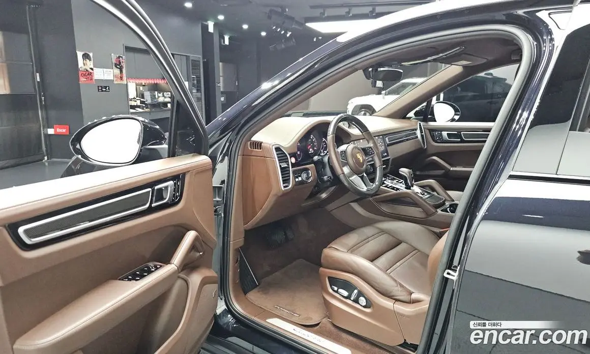 Porsche Cayenne 2021 3.0 автомат (гидро), фото 13