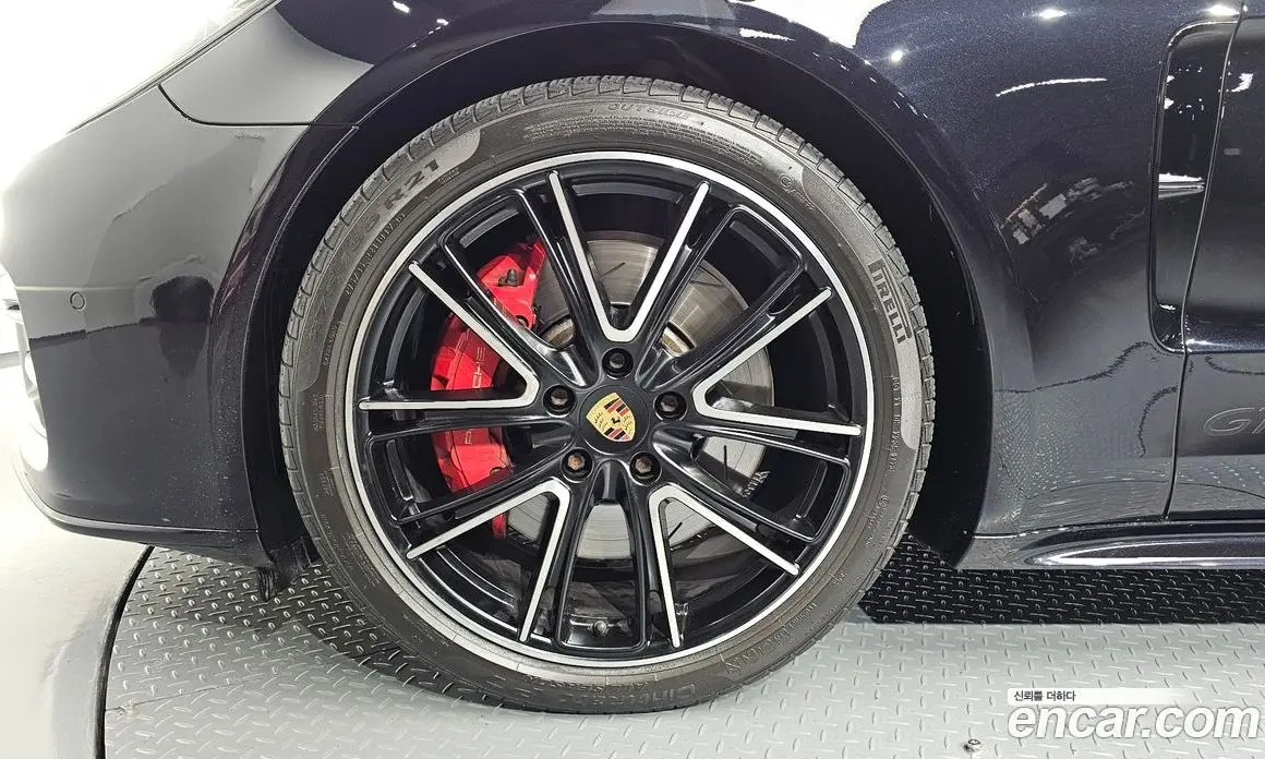 Porsche Panamera 2020 4.0 автомат (гидро), фото 5