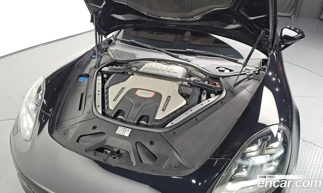 Porsche Panamera 2020 4.0 автомат (гидро), миниатюра 6